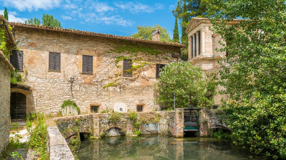 Fonti del Clitunno